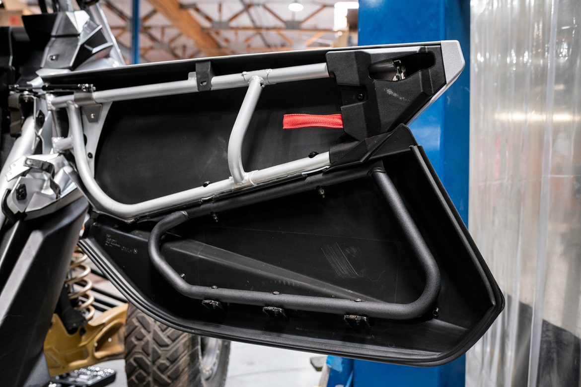 How To Install Agency Power Aluminum Door Handles For Can-am Maverick 